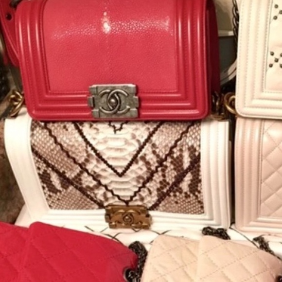 RARE PYTHON CHANEL LE BOY BAG - Picture 13 of 16